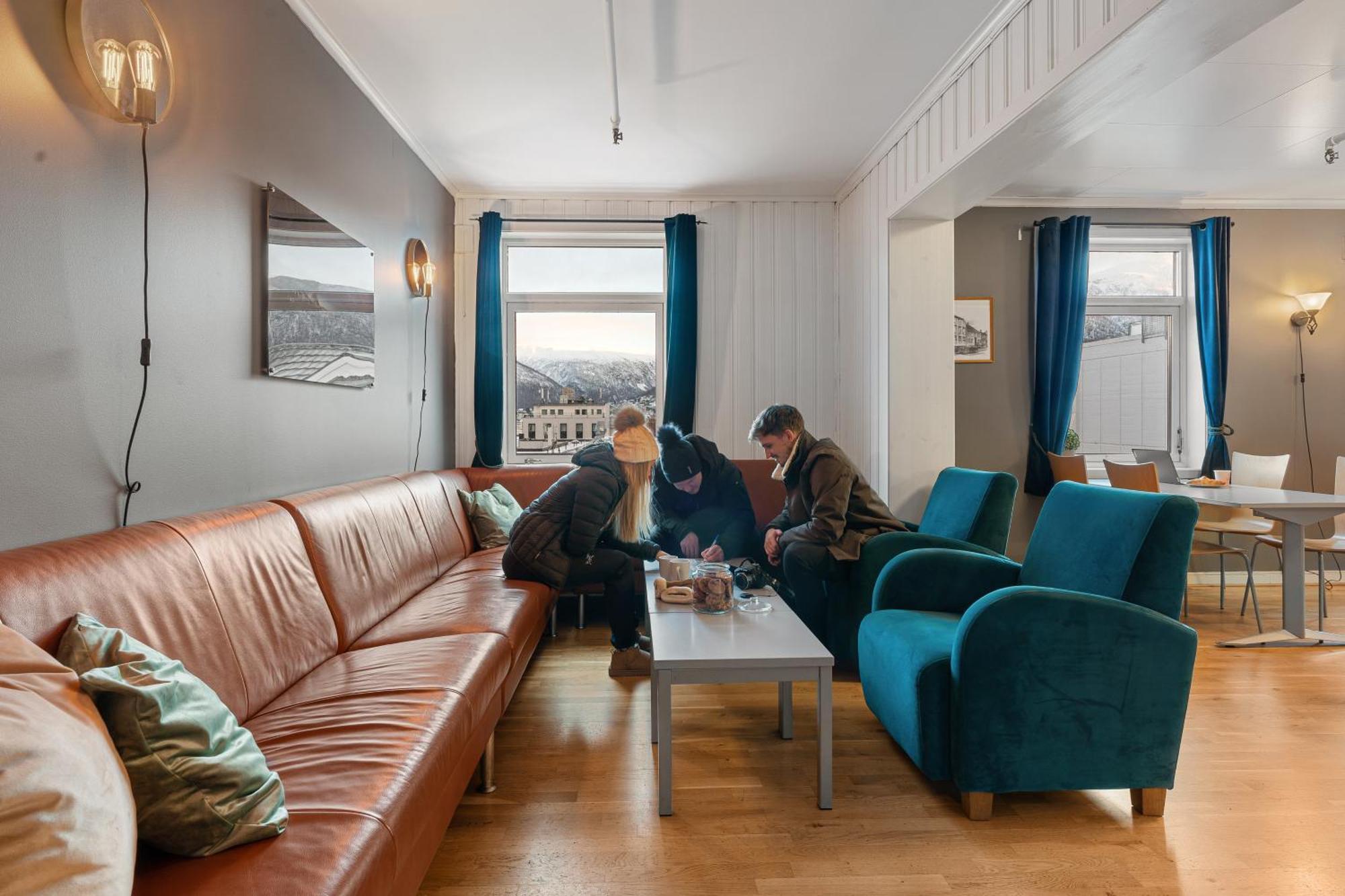 Enter Backpack Hotel Tromso Exterior photo